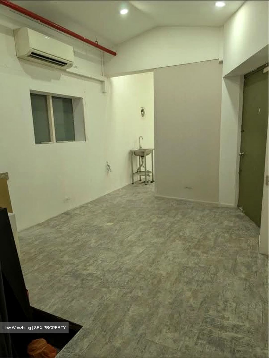 Seah Street (D7), Shop House #573663151